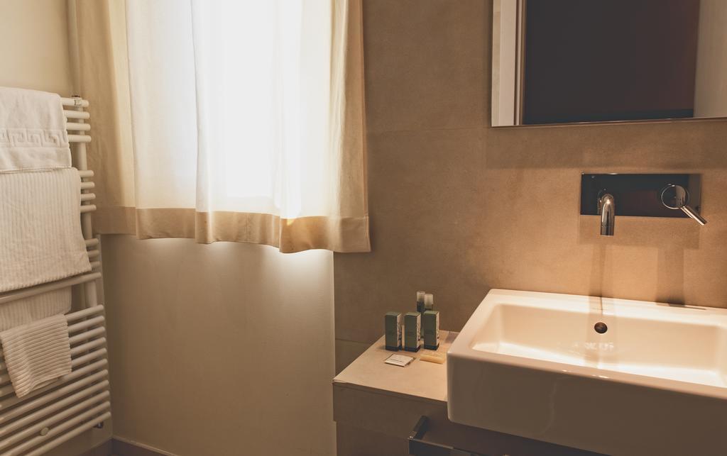 Hotel Country House La Radice Civitanova Marche Szoba fotó