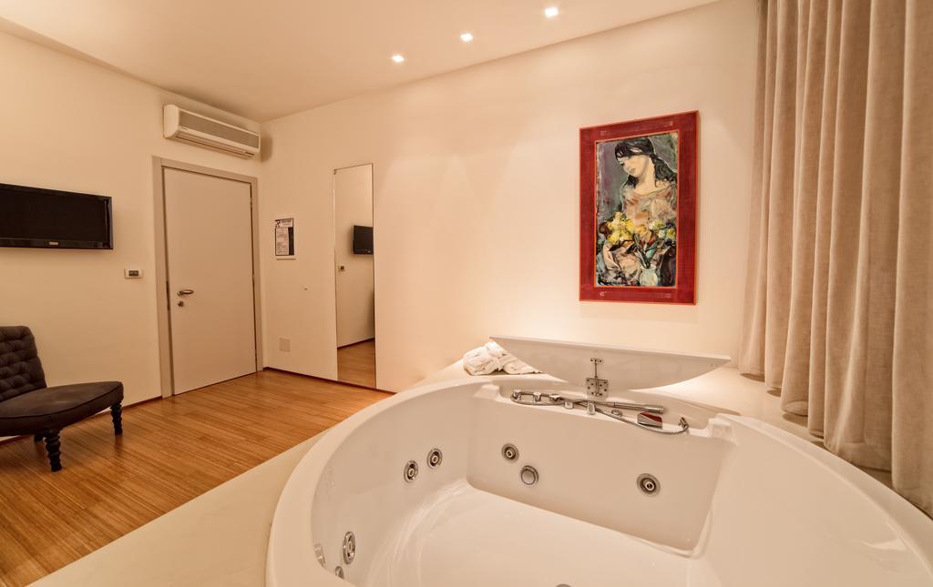 Hotel Country House La Radice Civitanova Marche Szoba fotó