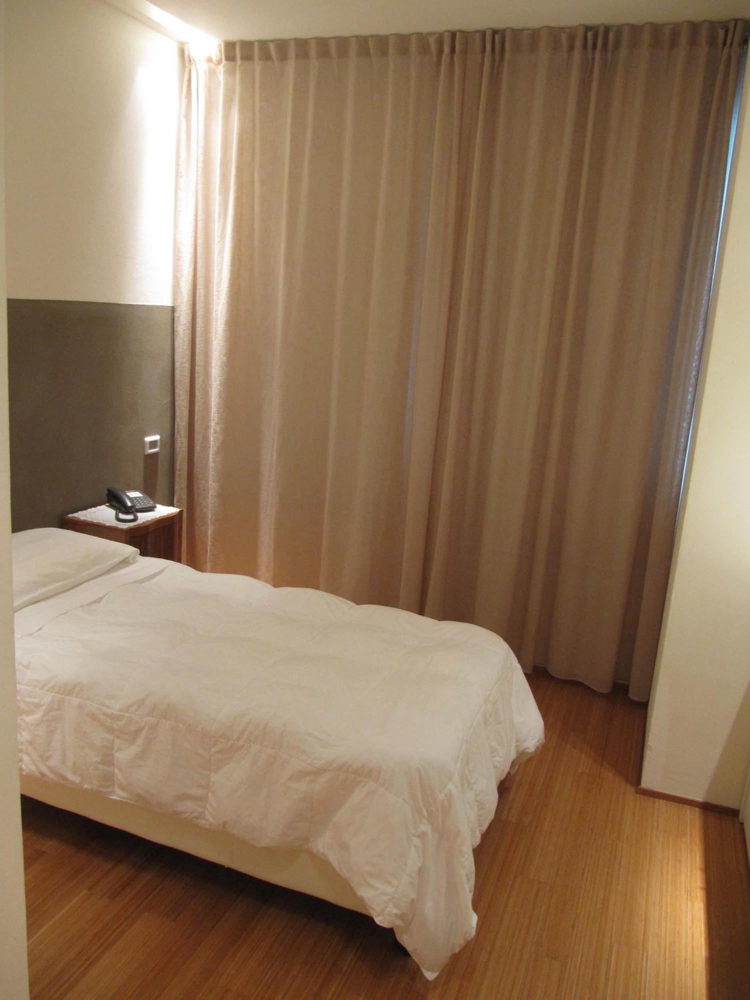 Hotel Country House La Radice Civitanova Marche Szoba fotó