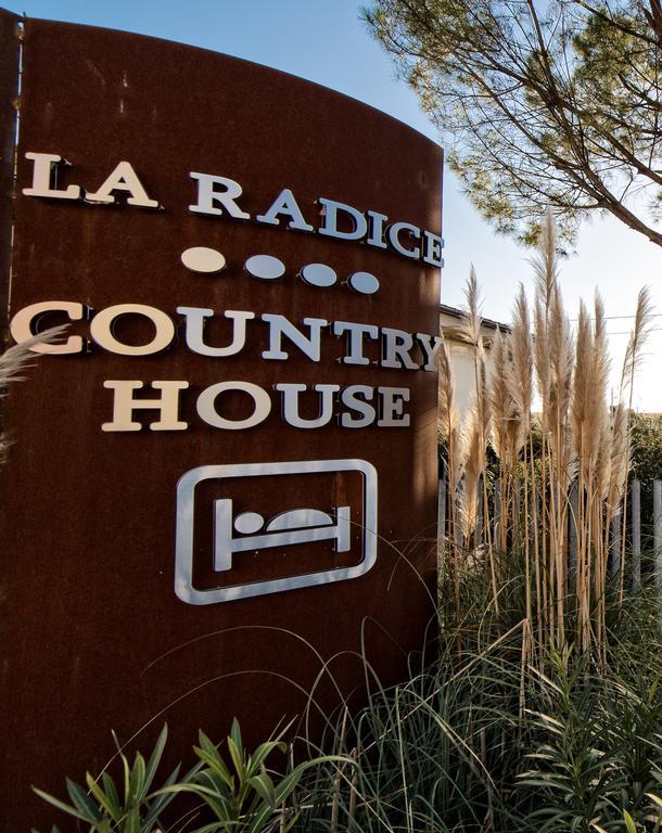 Hotel Country House La Radice Civitanova Marche Kültér fotó