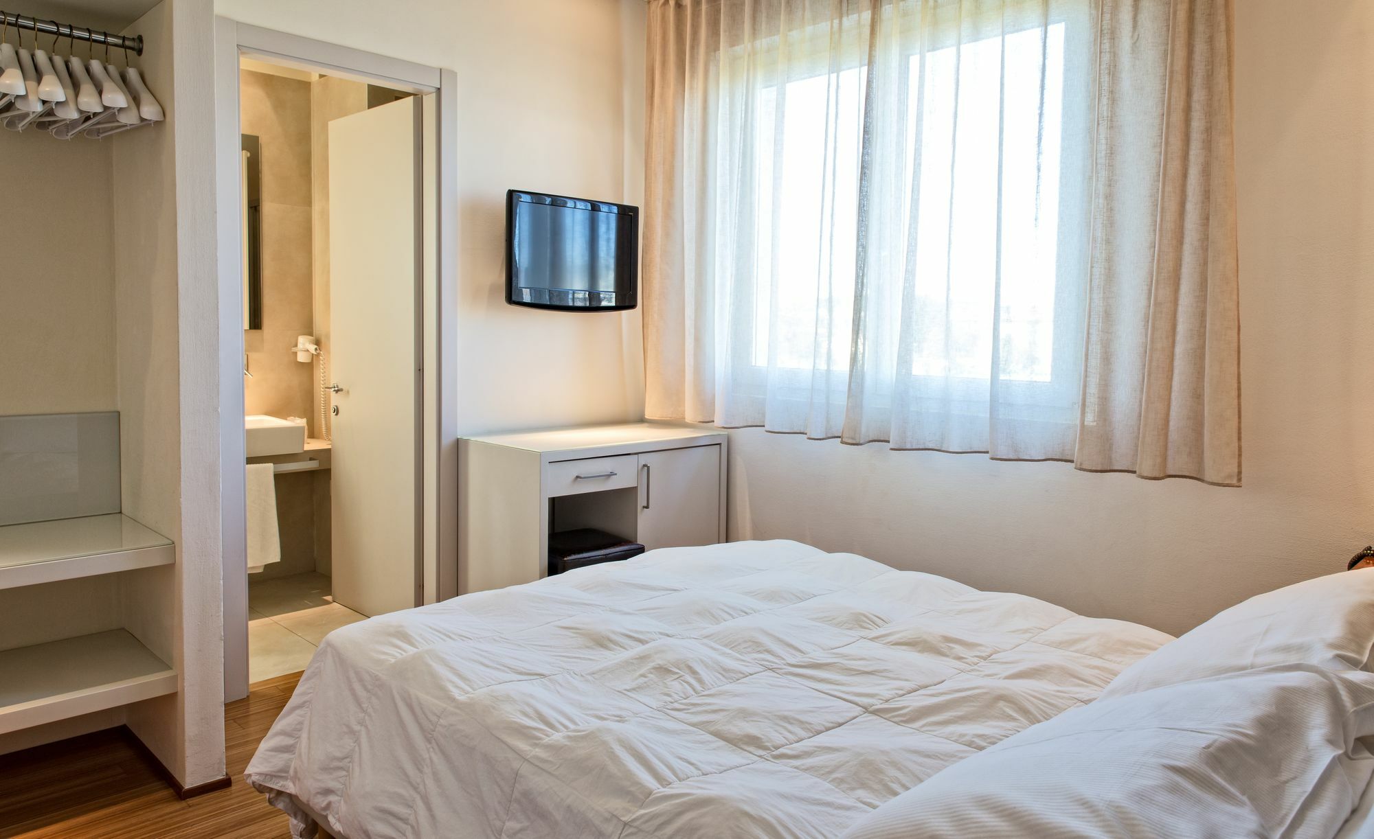 Hotel Country House La Radice Civitanova Marche Kültér fotó